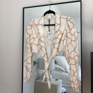 WEWOREWHAT TIE TOP WITH PUFFED LONG SLEEVES 🤍🫶🏼